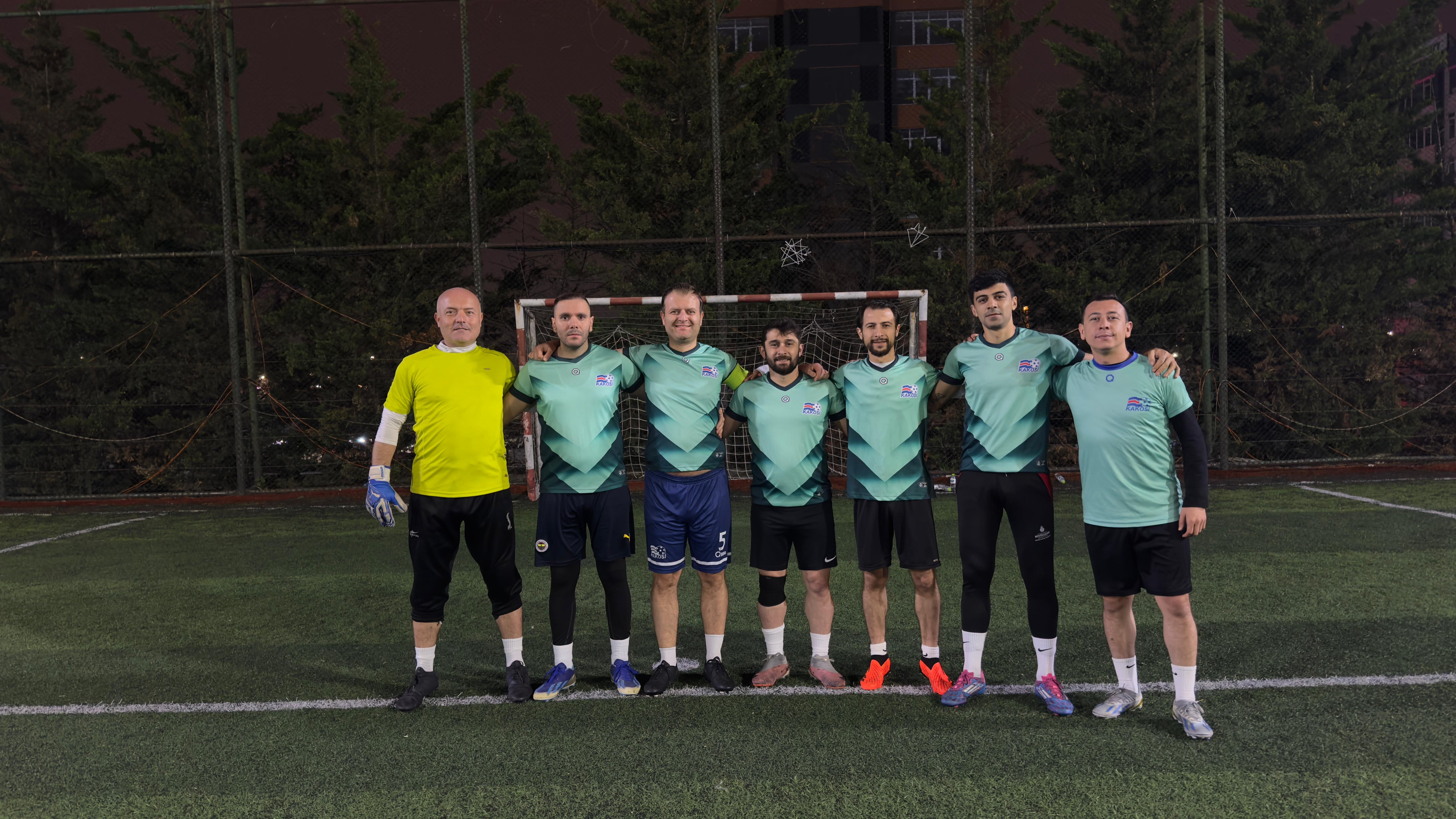 KAKOS - GEN PAALILAR 